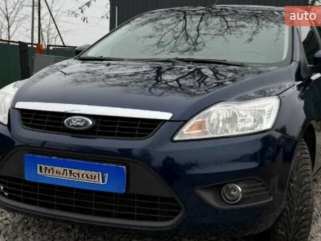 Синий Форд Фокус, объемом двигателя 1.39 л и пробегом 187 тыс. км за 5000 $, фото 1 на Automoto.ua