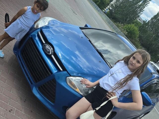 Синій Форд Фокус, об'ємом двигуна 2 л та пробігом 223 тис. км за 7000 $, фото 1 на Automoto.ua
