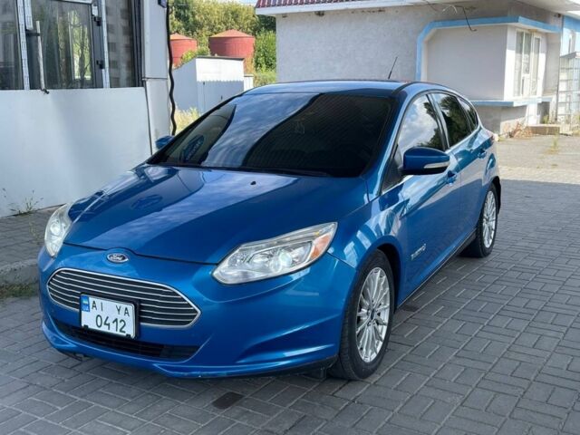 Синий Форд Фокус, объемом двигателя 0 л и пробегом 126 тыс. км за 6850 $, фото 1 на Automoto.ua