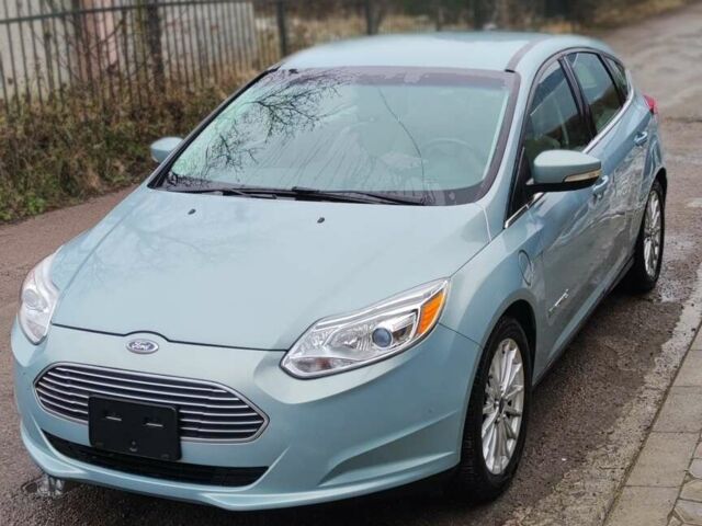 Синій Форд Фокус, об'ємом двигуна 0 л та пробігом 108 тис. км за 6500 $, фото 1 на Automoto.ua