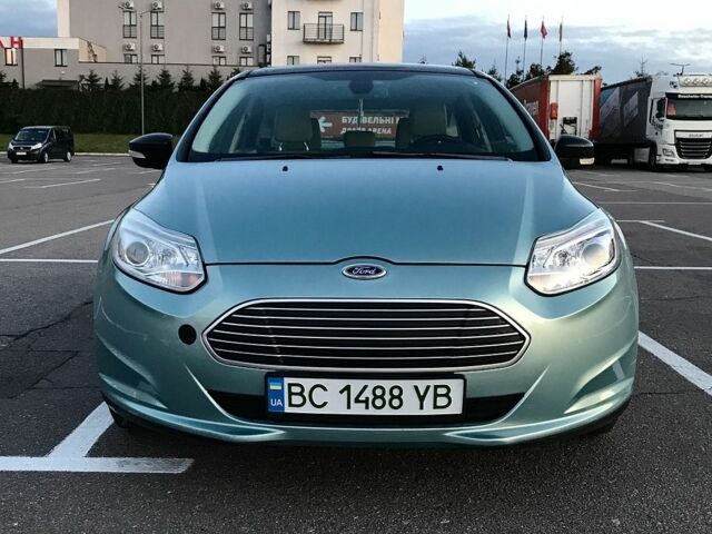 Синий Форд Фокус, объемом двигателя 0 л и пробегом 91 тыс. км за 6200 $, фото 1 на Automoto.ua