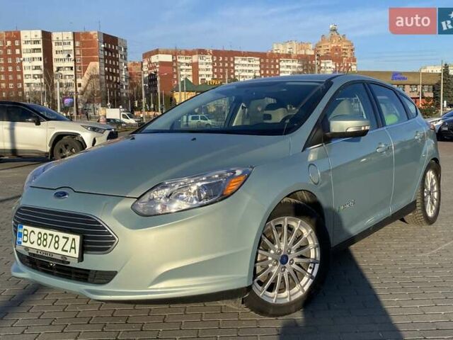 Синій Форд Фокус, об'ємом двигуна 0 л та пробігом 114 тис. км за 5000 $, фото 1 на Automoto.ua