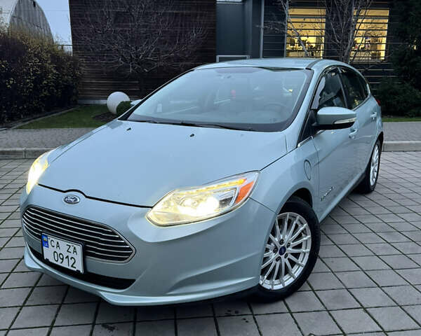 Синій Форд Фокус, об'ємом двигуна 0 л та пробігом 194 тис. км за 7200 $, фото 1 на Automoto.ua