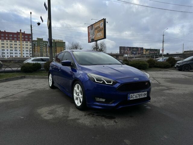 Синій Форд Фокус, об'ємом двигуна 2 л та пробігом 173 тис. км за 8900 $, фото 1 на Automoto.ua