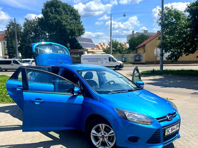 Синий Форд Фокус, объемом двигателя 2 л и пробегом 79 тыс. км за 8400 $, фото 1 на Automoto.ua