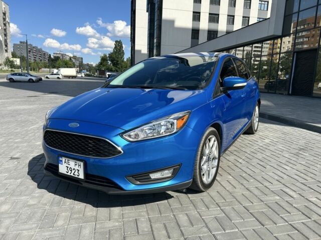 Синий Форд Фокус, объемом двигателя 2 л и пробегом 145 тыс. км за 7500 $, фото 1 на Automoto.ua
