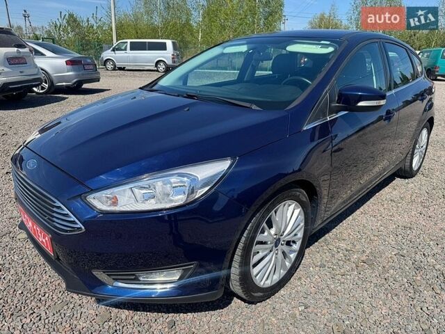 Синий Форд Фокус, объемом двигателя 2 л и пробегом 30 тыс. км за 10900 $, фото 1 на Automoto.ua