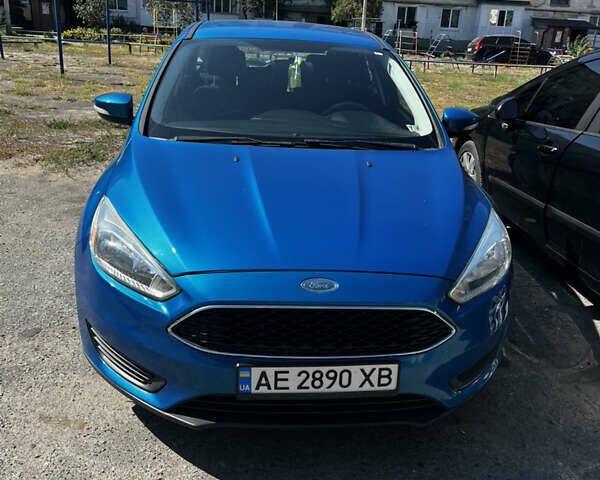 Синий Форд Фокус, объемом двигателя 2 л и пробегом 156 тыс. км за 9200 $, фото 1 на Automoto.ua