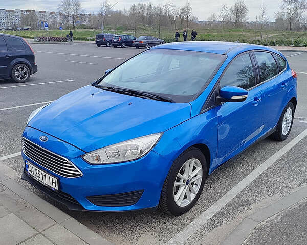 Синій Форд Фокус, об'ємом двигуна 2 л та пробігом 145 тис. км за 8300 $, фото 1 на Automoto.ua