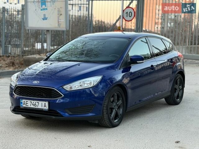 Синій Форд Фокус, об'ємом двигуна 1.6 л та пробігом 82 тис. км за 8999 $, фото 1 на Automoto.ua