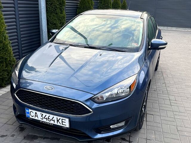 Синий Форд Фокус, объемом двигателя 2 л и пробегом 134 тыс. км за 9800 $, фото 1 на Automoto.ua