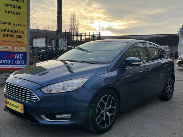 Синій Форд Фокус, об'ємом двигуна 2 л та пробігом 114 тис. км за 9700 $, фото 1 на Automoto.ua