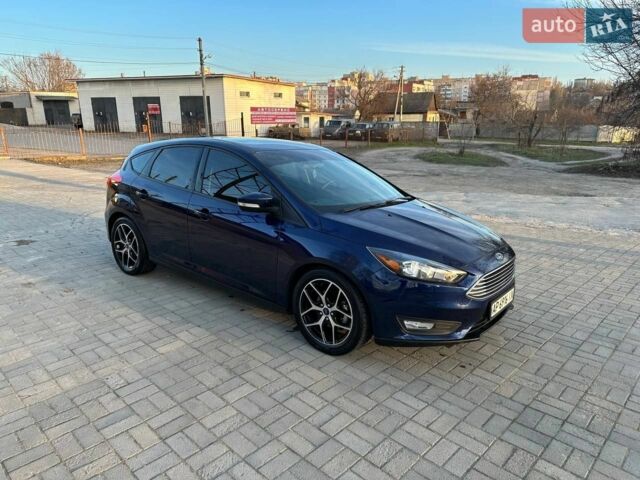 Синій Форд Фокус, об'ємом двигуна 2 л та пробігом 122 тис. км за 9800 $, фото 1 на Automoto.ua