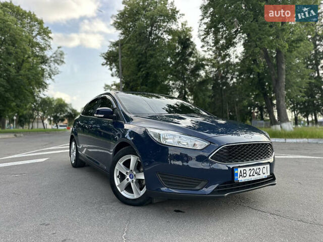Синий Форд Фокус, объемом двигателя 1.6 л и пробегом 42 тыс. км за 10999 $, фото 1 на Automoto.ua