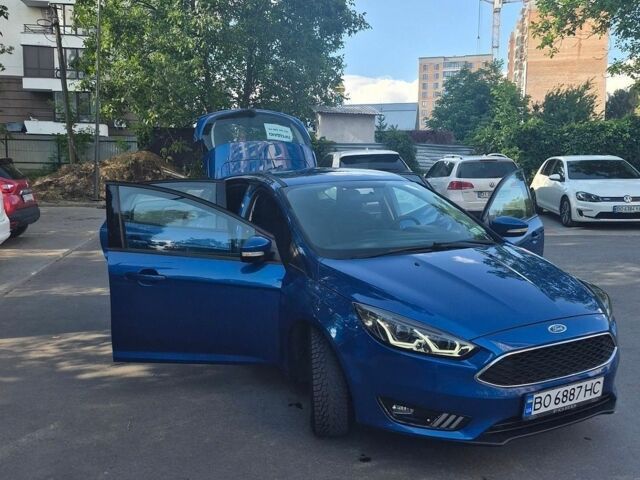 Синий Форд Фокус, объемом двигателя 2 л и пробегом 130 тыс. км за 8900 $, фото 1 на Automoto.ua