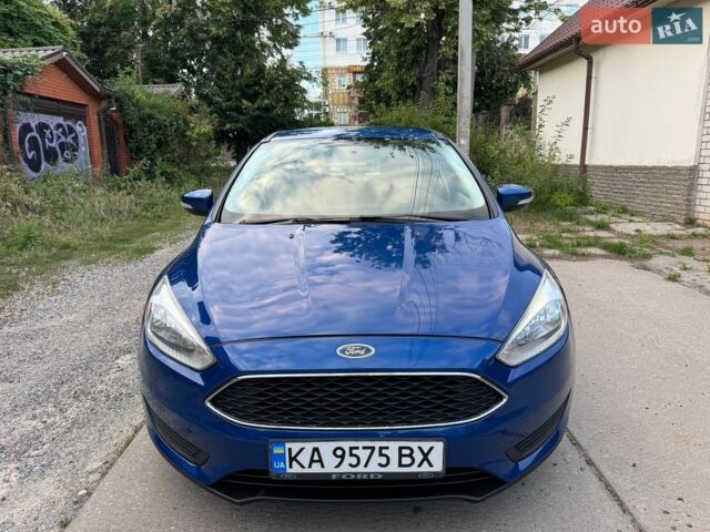 Синий Форд Фокус, объемом двигателя 2 л и пробегом 115 тыс. км за 8400 $, фото 1 на Automoto.ua