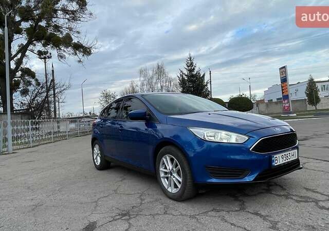 Синий Форд Фокус, объемом двигателя 2 л и пробегом 124 тыс. км за 9500 $, фото 1 на Automoto.ua