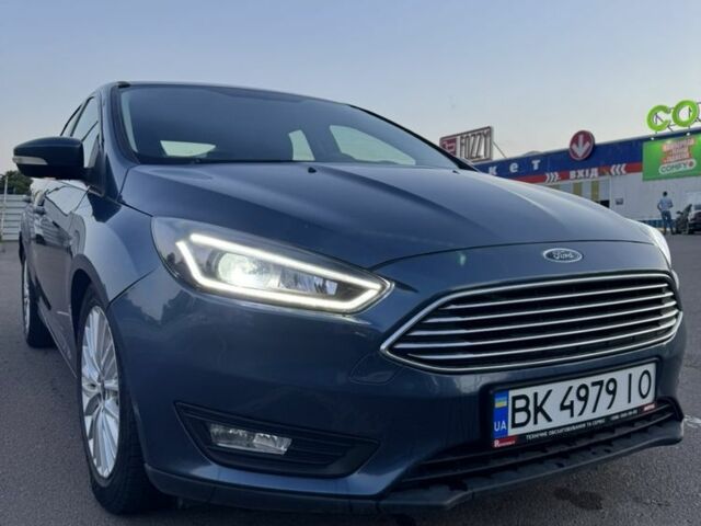 Синий Форд Фокус, объемом двигателя 2 л и пробегом 160 тыс. км за 11600 $, фото 1 на Automoto.ua