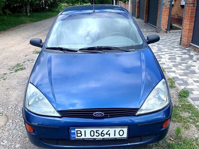 Синій Форд Фокус, об'ємом двигуна 2 л та пробігом 200 тис. км за 3300 $, фото 1 на Automoto.ua