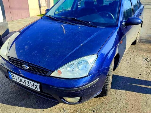 Синий Форд Фокус, объемом двигателя 1.8 л и пробегом 150 тыс. км за 3300 $, фото 1 на Automoto.ua