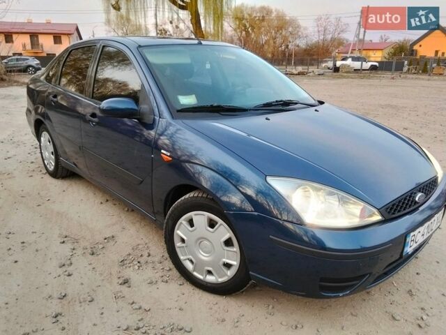 Синій Форд Фокус, об'ємом двигуна 1.8 л та пробігом 349 тис. км за 2300 $, фото 1 на Automoto.ua