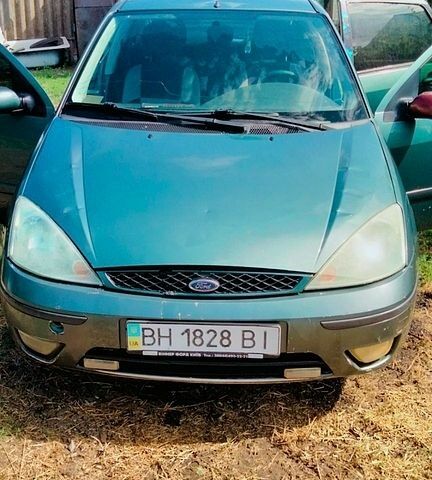 Синий Форд Фокус, объемом двигателя 1.8 л и пробегом 303 тыс. км за 2000 $, фото 1 на Automoto.ua