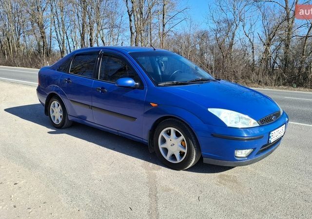 Синий Форд Фокус, объемом двигателя 1.6 л и пробегом 246 тыс. км за 3200 $, фото 1 на Automoto.ua