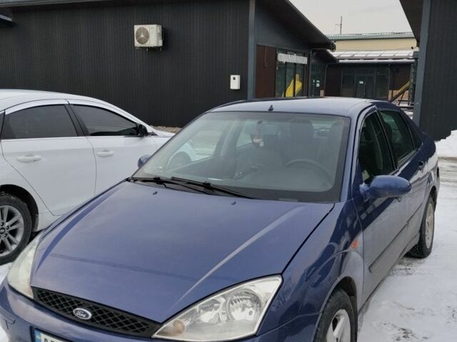 Синий Форд Фокус, объемом двигателя 1.6 л и пробегом 300 тыс. км за 2600 $, фото 1 на Automoto.ua