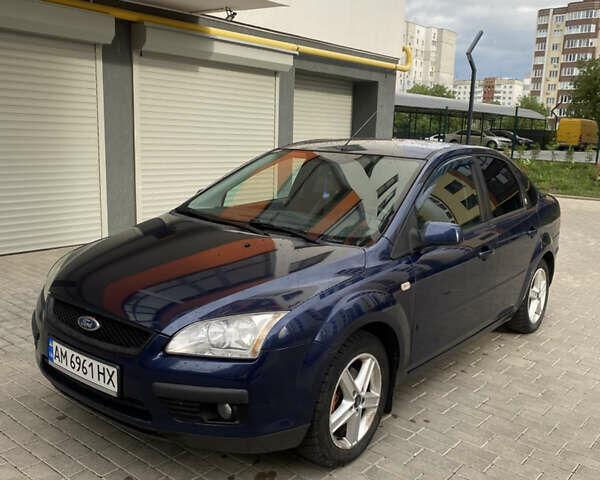 Синій Форд Фокус, об'ємом двигуна 1.6 л та пробігом 212 тис. км за 4300 $, фото 1 на Automoto.ua