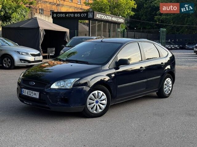 Синій Форд Фокус, об'ємом двигуна 1.6 л та пробігом 230 тис. км за 2900 $, фото 1 на Automoto.ua