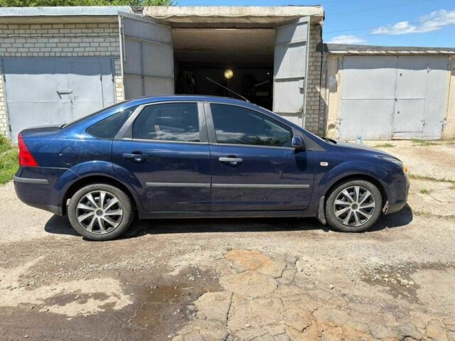 Синій Форд Фокус, об'ємом двигуна 2 л та пробігом 209 тис. км за 4202 $, фото 1 на Automoto.ua