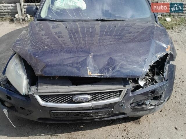 Синій Форд Фокус, об'ємом двигуна 2 л та пробігом 352 тис. км за 3100 $, фото 1 на Automoto.ua