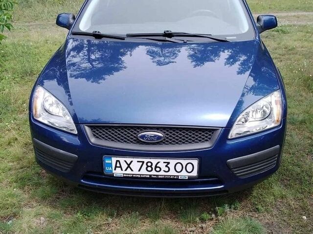 Синий Форд Фокус, объемом двигателя 1.6 л и пробегом 57 тыс. км за 5700 $, фото 1 на Automoto.ua