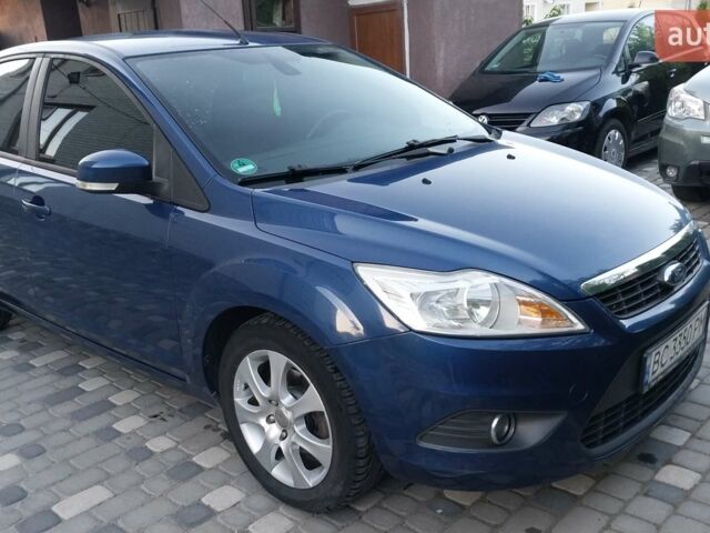 Синій Форд Фокус, об'ємом двигуна 1.6 л та пробігом 199 тис. км за 6000 $, фото 1 на Automoto.ua