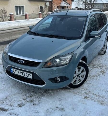 Синий Форд Фокус, объемом двигателя 1.8 л и пробегом 285 тыс. км за 6000 $, фото 1 на Automoto.ua
