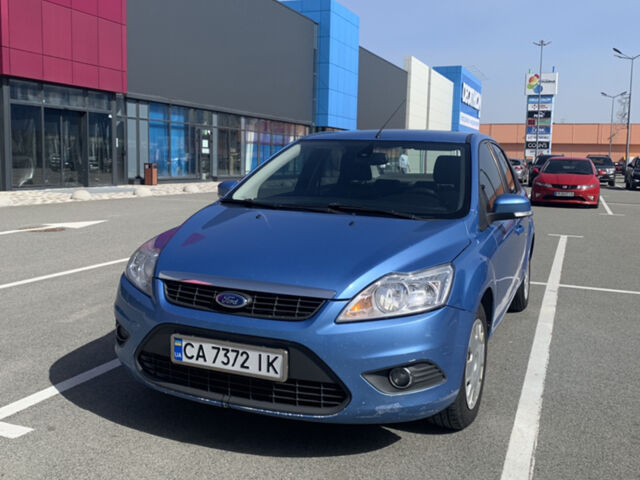 Синій Форд Фокус, об'ємом двигуна 1.6 л та пробігом 332 тис. км за 5200 $, фото 1 на Automoto.ua