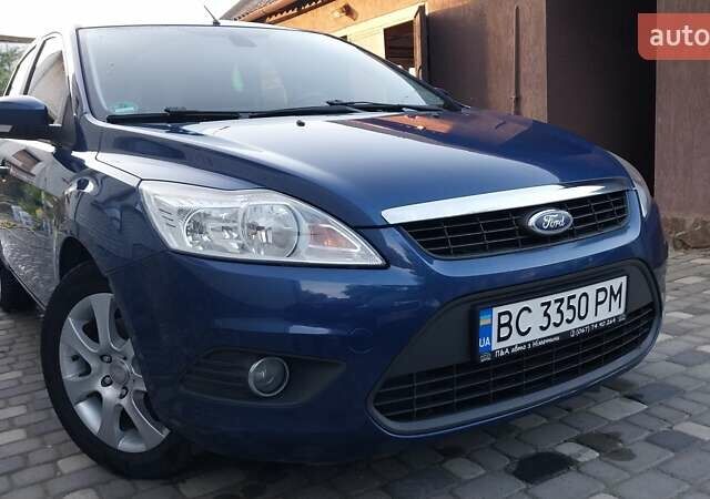 Синій Форд Фокус, об'ємом двигуна 1.6 л та пробігом 198 тис. км за 6000 $, фото 1 на Automoto.ua