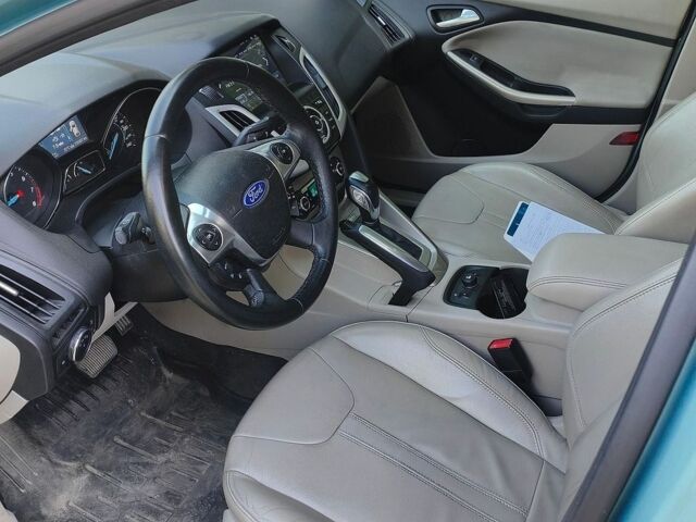 Синий Форд Фокус, объемом двигателя 2 л и пробегом 236 тыс. км за 7300 $, фото 1 на Automoto.ua