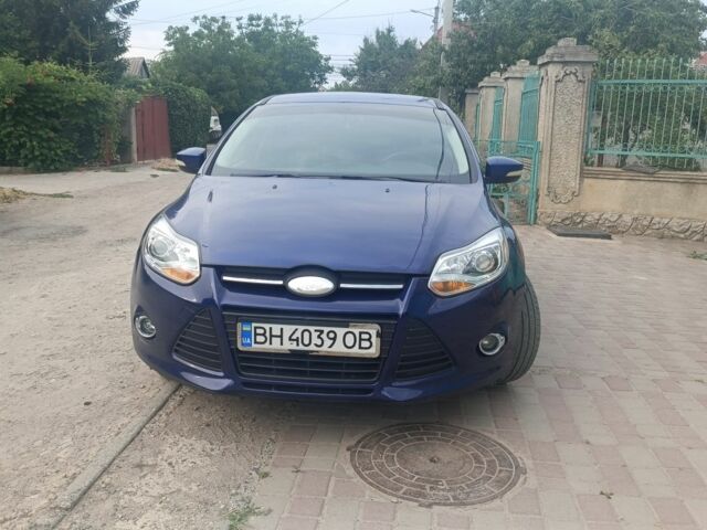 Синий Форд Фокус, объемом двигателя 0 л и пробегом 130 тыс. км за 8000 $, фото 1 на Automoto.ua