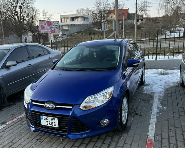 Форд Фокус 2012 в Ровно на Automoto.ua Синий Форд Фокус, объемом двигателя 2 л и пробегом 260 тыс. км за 6500 $, фото 1 на Automoto.ua