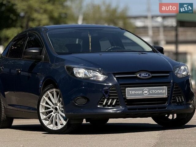 Синий Форд Фокус, объемом двигателя 1 л и пробегом 136 тыс. км за 6800 $, фото 1 на Automoto.ua