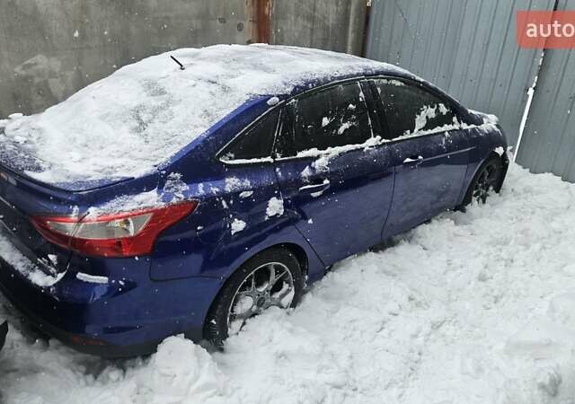 Синій Форд Фокус, об'ємом двигуна 2 л та пробігом 200 тис. км за 2600 $, фото 1 на Automoto.ua