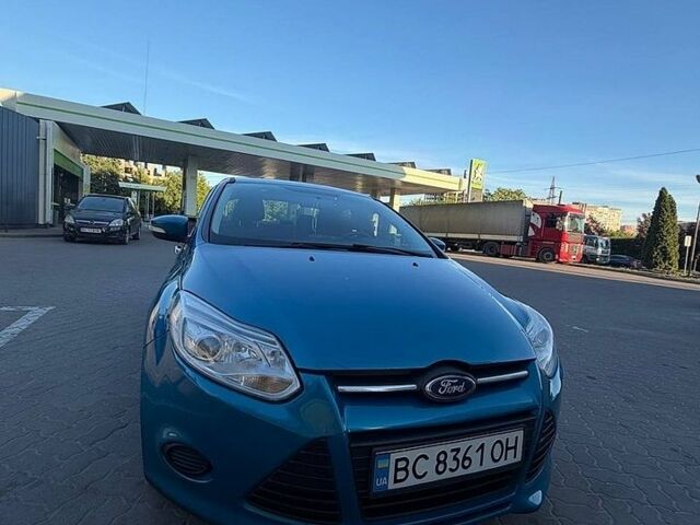 Синий Форд Фокус, объемом двигателя 2 л и пробегом 120 тыс. км за 6500 $, фото 1 на Automoto.ua