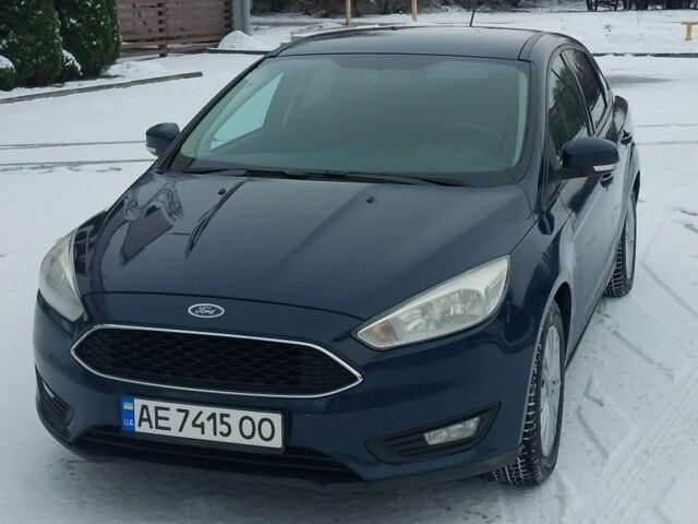 Синій Форд Фокус, об'ємом двигуна 1 л та пробігом 199 тис. км за 5800 $, фото 1 на Automoto.ua