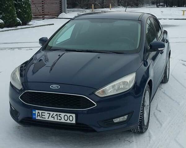 Синий Форд Фокус, объемом двигателя 1 л и пробегом 199 тыс. км за 5800 $, фото 1 на Automoto.ua