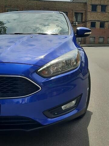 Синій Форд Фокус, об'ємом двигуна 2 л та пробігом 141 тис. км за 8500 $, фото 1 на Automoto.ua