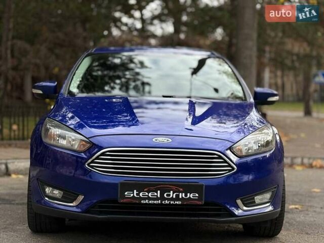 Синій Форд Фокус, об'ємом двигуна 2 л та пробігом 154 тис. км за 9499 $, фото 1 на Automoto.ua