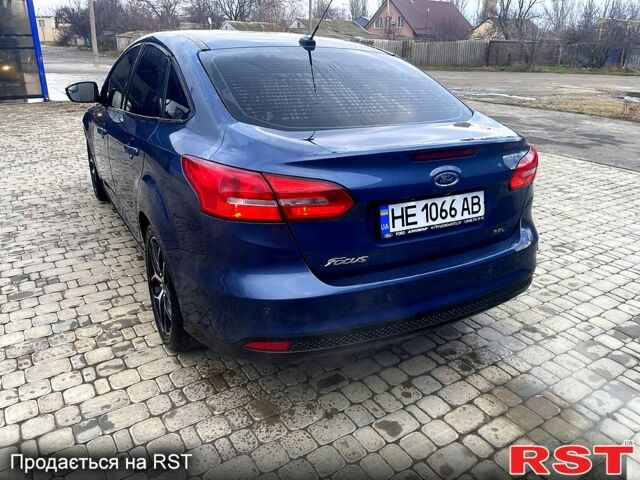 Синий Форд Фокус, объемом двигателя 2 л и пробегом 203 тыс. км за 10800 $, фото 1 на Automoto.ua