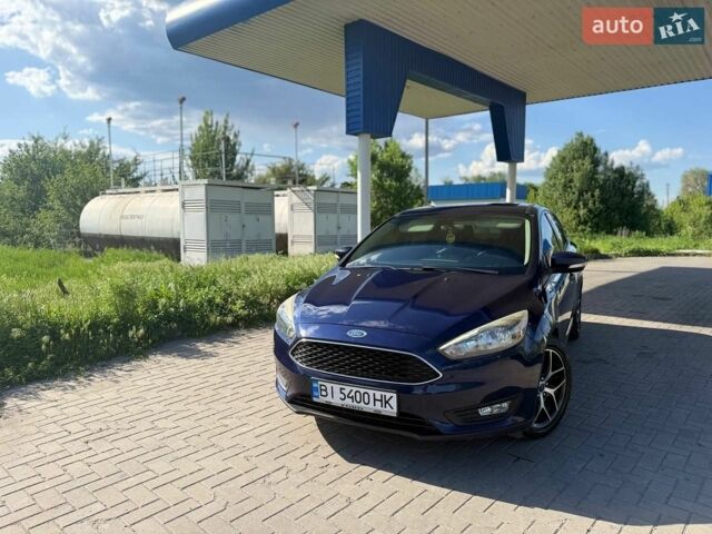 Синий Форд Фокус, объемом двигателя 2 л и пробегом 140 тыс. км за 8750 $, фото 1 на Automoto.ua