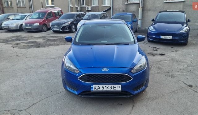Синий Форд Фокус, объемом двигателя 2 л и пробегом 138 тыс. км за 9000 $, фото 1 на Automoto.ua
